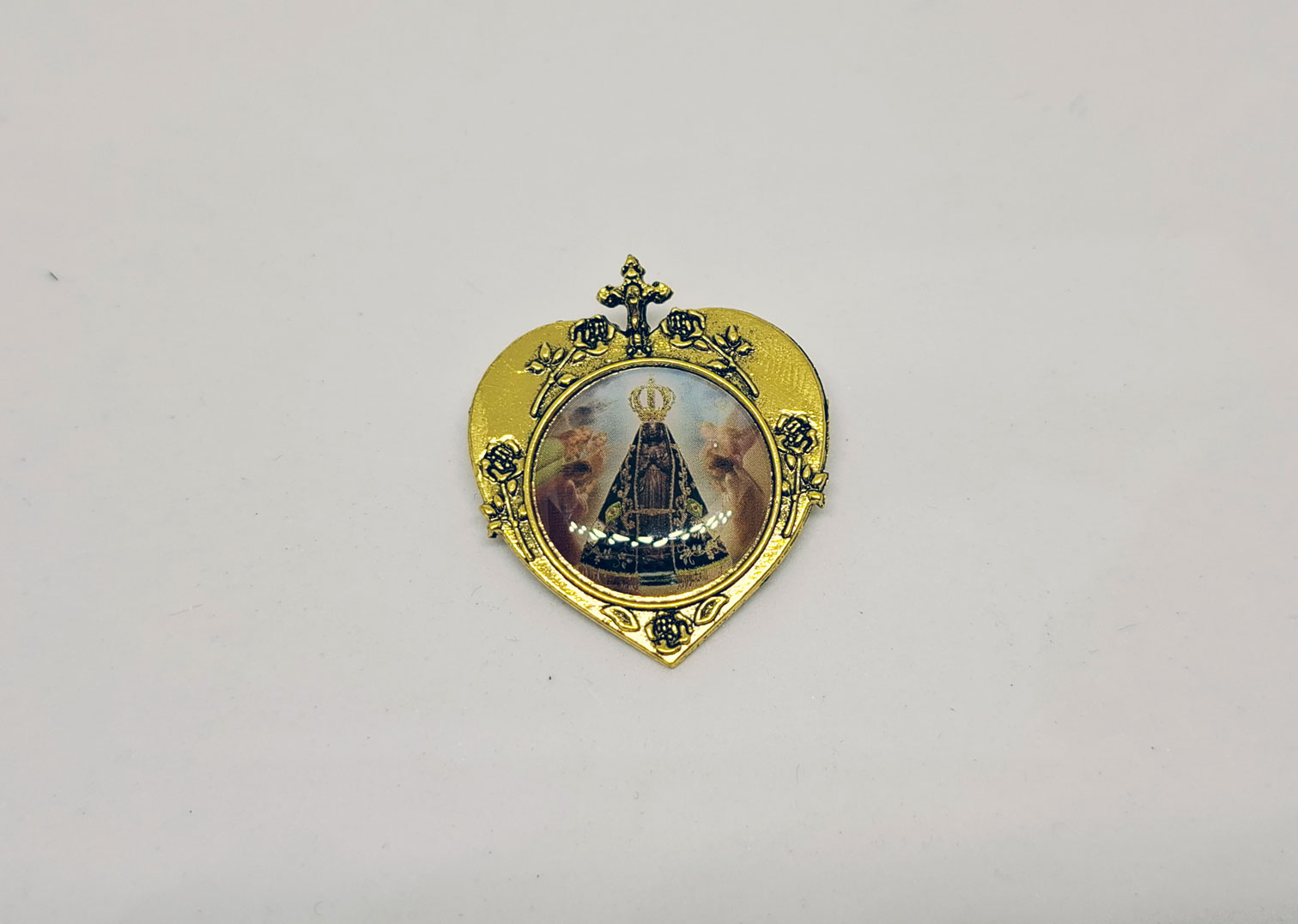 20250825_223021 Pin, Boton, Broche - Nossa Senhora Aparecida - Coração - Imagem 1