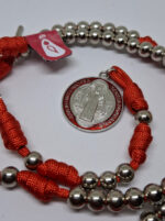 Terço em Paracord - São Bento - Vermelho/Prata - Imagem 4